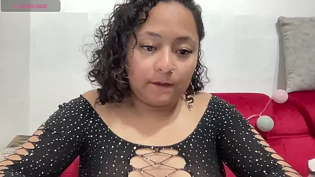 Sophiaburton online show from 09.09.25