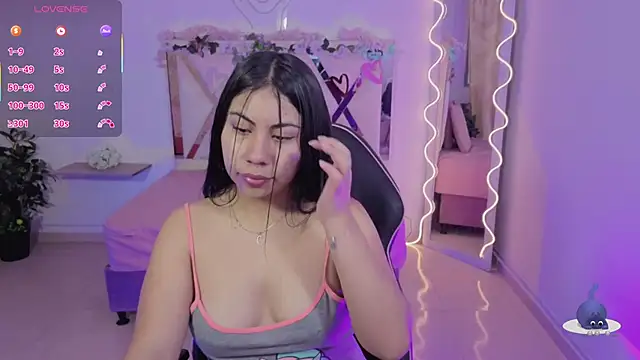 ZURY TAY online show from 01.13.26