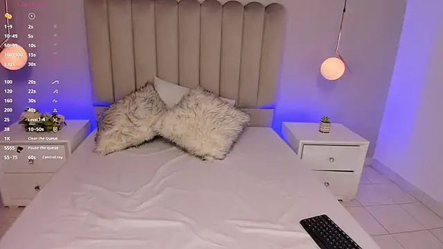 Dani rosse  online show from 09.30.25