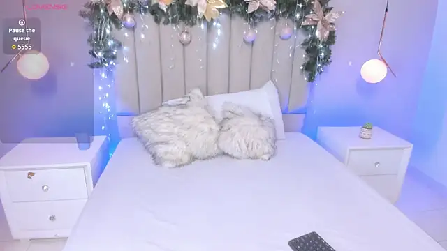 Dani rosse  online show from 11.23.25