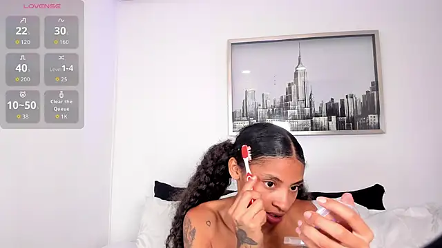 sarah ashbourne online show from 11.04.25