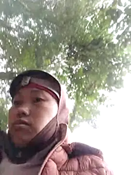 Snapshot of PhamPm70 chatting on 12.04.25 PhamPm70 online show from 12.04.25