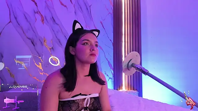 alicecute77 online show from 10.20.25