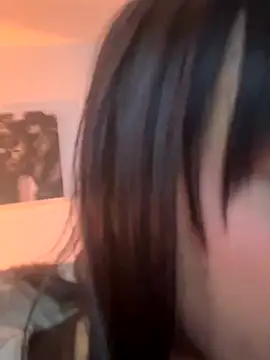 Aleja ruizz online show from 09.22.25