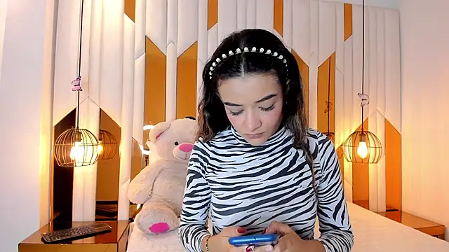 ValeriaPrado online show from 12.16.25