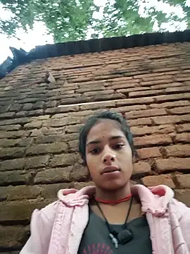 Snapshot of Gulika_Doshi chatting on 10.28.25 Gulika Doshi online show from 10.28.25