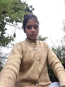 Snapshot of Gulika_Doshi chatting on 10.31.25 Gulika Doshi online show from 10.31.25