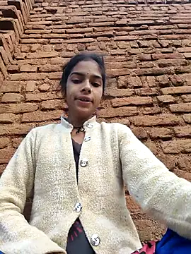 Snapshot of Gulika_Doshi chatting on 11.22.25 Gulika Doshi online show from 11.22.25