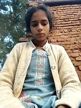 Snapshot of Gulika_Doshi chatting on 11.23.25 Gulika Doshi online show from 11.23.25