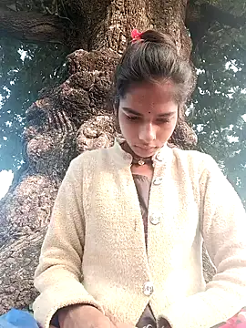 Snapshot of Gulika_Doshi chatting on 12.15.25 Gulika Doshi online show from 12.15.25