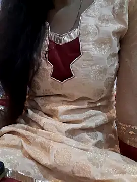 Aarti-kumri online show from 04.18.26