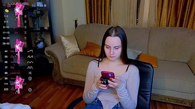 Snapshot of Kelly_Cartier chatting on 01.14.26 Kelly Cartier online show from 01.14.26