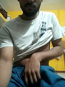 Snapshot of mayur_raaje chatting on 08.03.26 mayur raaje online show from 08.03.26
