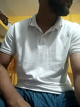 Snapshot of mayur_raaje chatting on 08.08.26 mayur raaje online show from 08.08.26