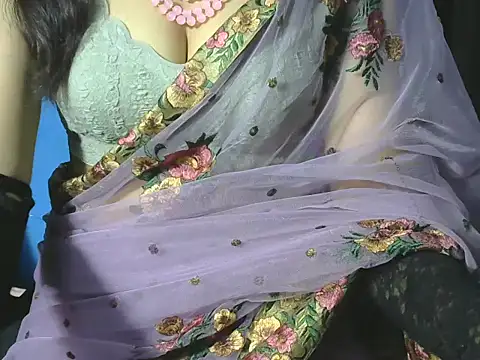Snapshot of sheetal-sheetal95 chatting on 05.28.26 sheetal-sheetal95 online show from 05.28.26