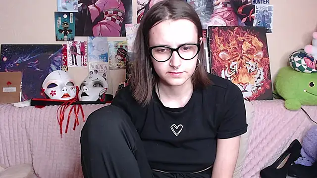 AliceChio online show from 12.15.25