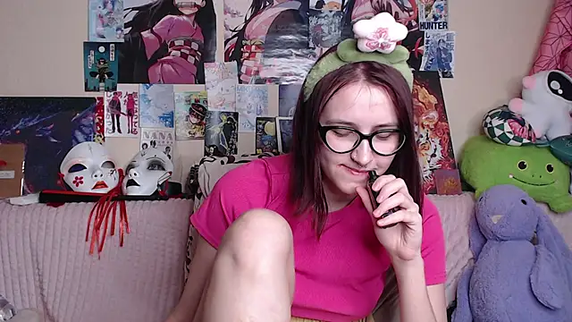 AliceChio online show from 12.16.25