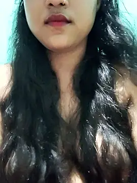 Snapshot of SugarWithSpice chatting on 06.18.26 SugarWithSpice online show from 06.18.26