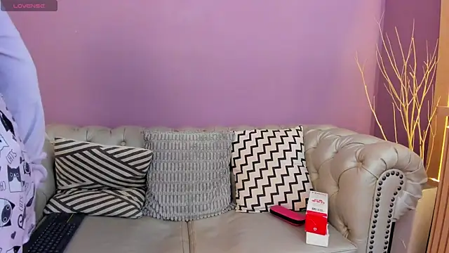 ariannaliss online show from 10.11.25