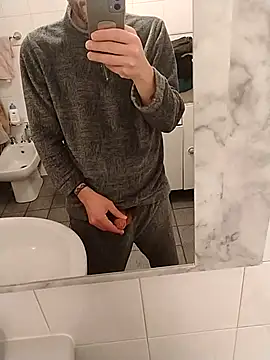 Baldassarre1990 online show from 11.30.25