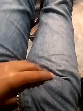 Snapshot of vergonvenco chatting on 11.09.25 vergonvenco online show from 11.09.25