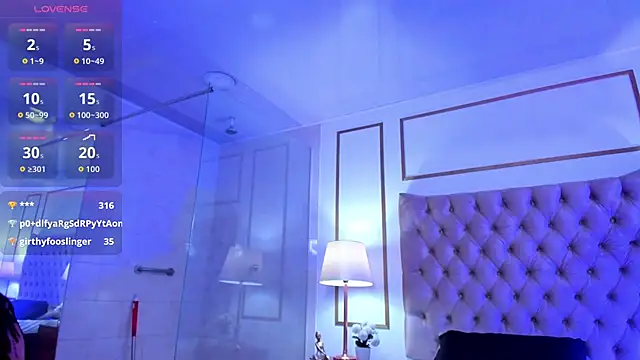 Snapshot of Leilani- chatting on 09.24.25 Leilani- online show from 09.24.25