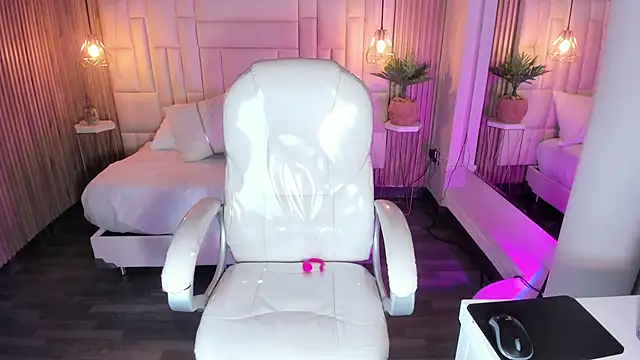 DulceGreem online show from 10.20.25