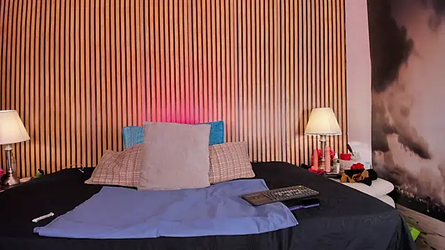 keeyla stone online show from 09.14.25