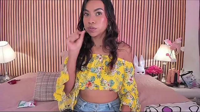 keeyla stone online show from 11.09.25