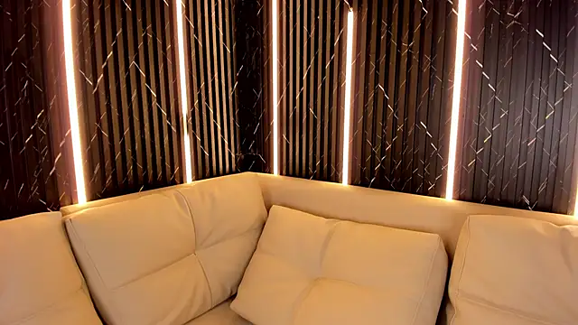 VanessaHard as online show from 03.26.26