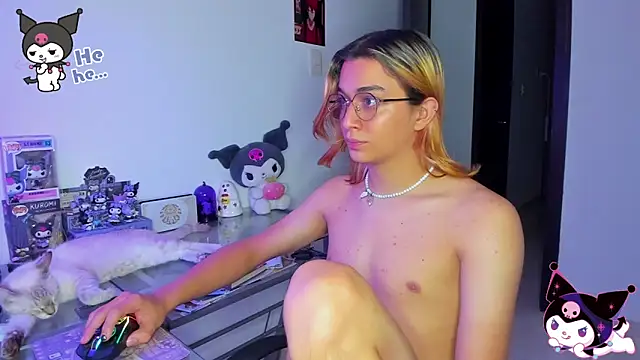 KeitaMoon online show from 10.18.25