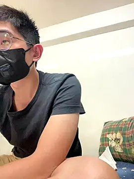 Snapshot of Jayshownight chatting on 10.18.25 Jayshownight online show from 10.18.25