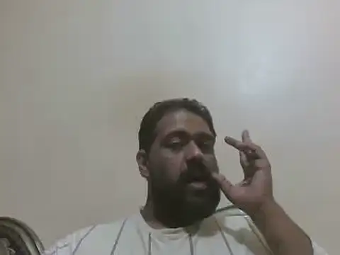 Snapshot of elpoop7305 chatting on 12.23.25 elpoop7305 online show from 12.23.25