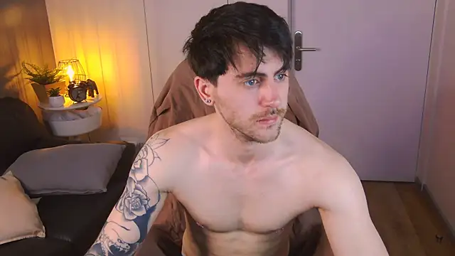 Oscar Miller  online show from 03.25.26