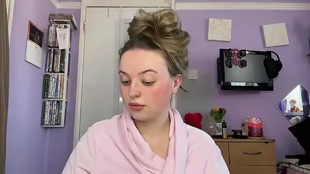 SexySashaxox online show from 10.25.25