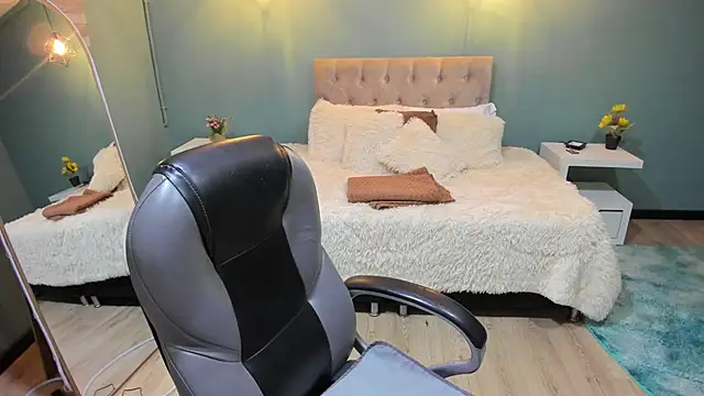 Miss Cataleya   online show from 03.07.26