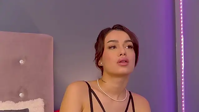 Snapshot of Lana_Lustt chatting on 09.25.25 Lana Lustt online show from 09.25.25