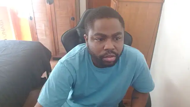 Snapshot of Breadwinnah chatting on 09.16.25 Breadwinnah online show from 09.16.25