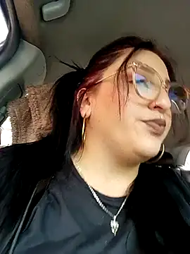 megan fox5 online show from 10.28.25