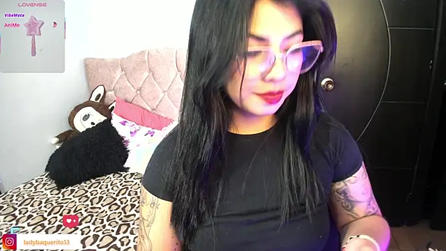 Snapshot of charlotte_queen1320 chatting on 06.11.26 charlotte queen1320 online show from 06.11.26