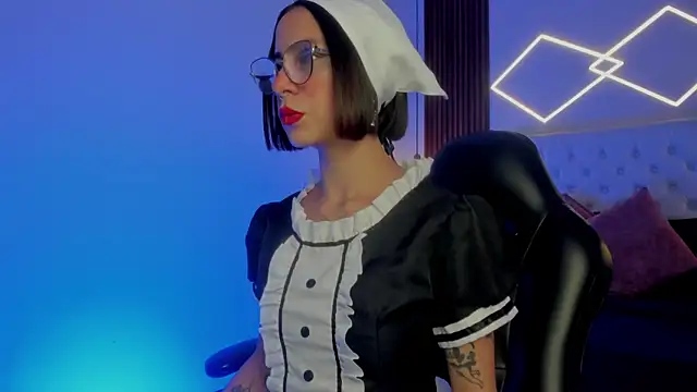 ZamabyCrucie online show from 10.24.25