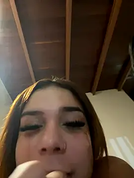 Snapshot of Makaela_Haddad chatting on 10.05.25 Makaela Haddad online show from 10.05.25