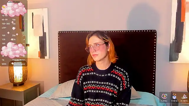 Snapshot of seraphine_star chatting on 02.01.26 seraphine star online show from 02.01.26