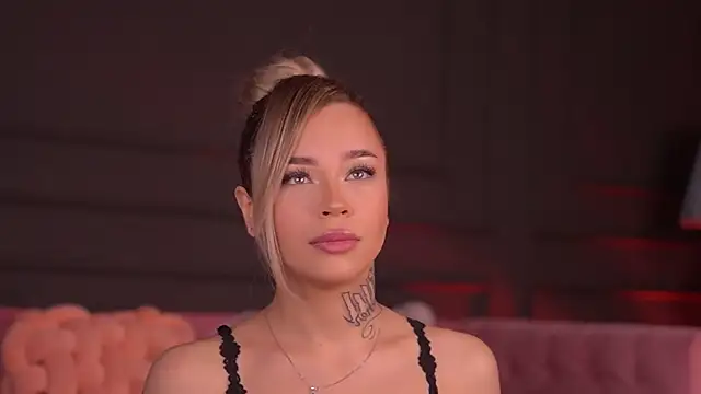 NickyBenz online show from 12.19.25