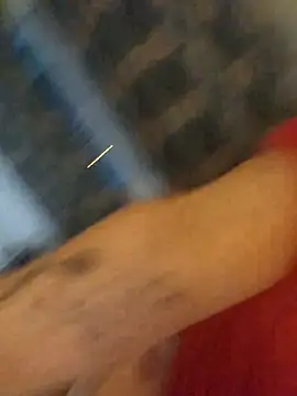 toomuchofafreak online show from 11.04.25