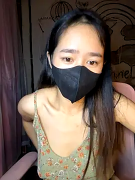 TiNa 04 online show from 11.01.25