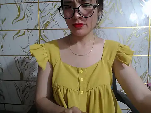 Snapshot of Lyzizi_lovely09 chatting on 06.25.26 Lyzizi lovely09 online show from 06.25.26