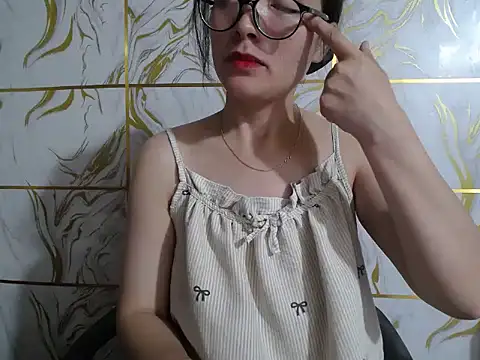 Snapshot of Lyzizi_lovely09 chatting on 06.28.26 Lyzizi lovely09 online show from 06.28.26