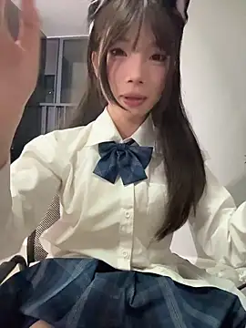 Yiyi-707 online show from 02.28.26