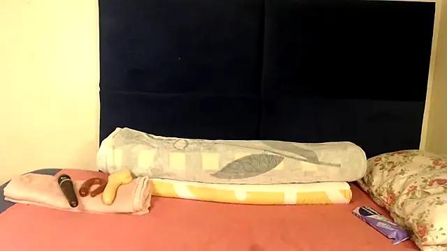 Sexy-Momo online show from 10.06.25